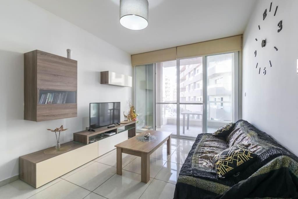 Cozy Apartment, Close To The Sea C4 세인트폴스베이 외부 사진